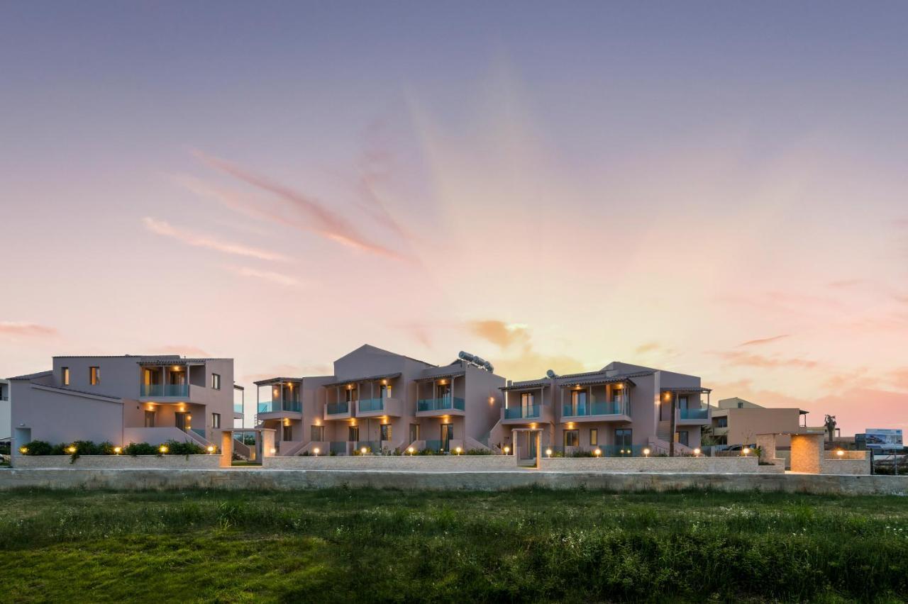 Aegean Breeze Luxury Apartments Next To The Sea Maleme  Exterior photo