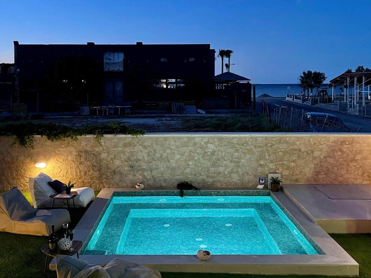 Aegean Breeze Luxury Apartments Next To The Sea Maleme  Exterior photo
